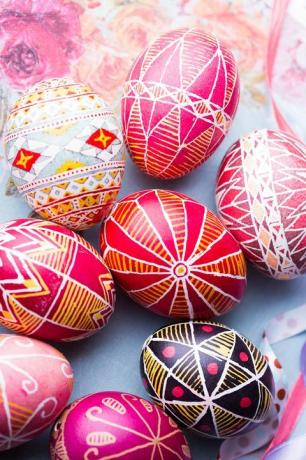 schönes Osterei Pysanka handgemacht - ukrainisches traditional'n