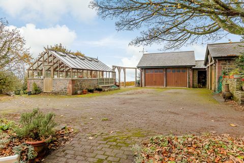 6 Schlafzimmer Einfamilienhaus zum Verkauf in Chepstow, Monmouthshire mit Labyrinth