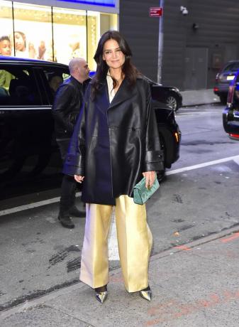 new york, ny 11. januar schauspielerin katie holmes ist außerhalb von 