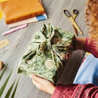 Wiederverwendbare Luxus-Geschenkverpackung aus Stoff, Furoshiki-Verpackung