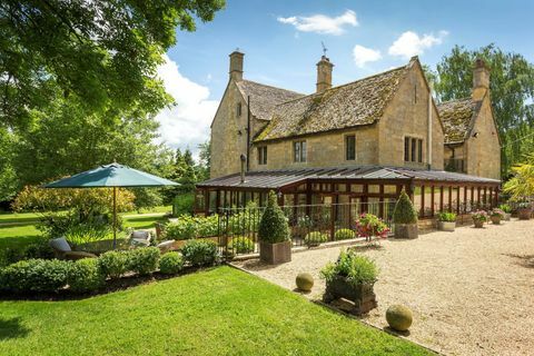 Savills - Collin House - Landhaus - Cotswolds - Garten