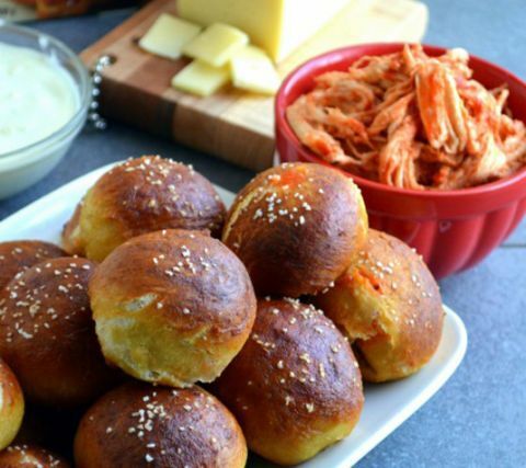 Buffalo Chicken Brezel Bites