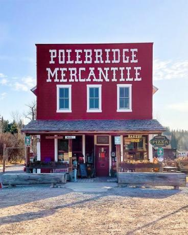 Außenansicht des Polebridge Mercantile Store