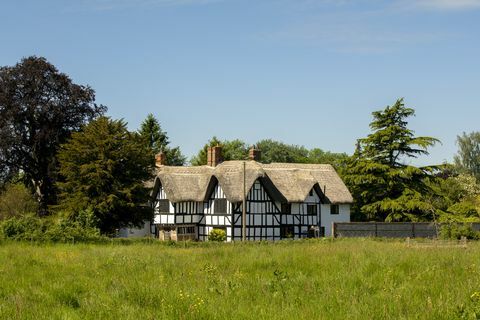 Historisches Reetdachhaus in Wiltshire zu verkaufen