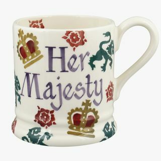 Personalisierte Queen Elizabeth II 12 Pint Tasse