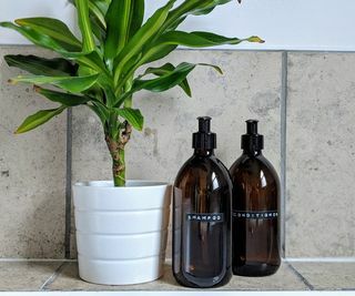 Shampoo-Conditioner-Set – Bernsteinfarbene nachfüllbare Glasflaschen | Badezimmer | Küche | Spülmittel | Öko | Spülung | Körperwäsche | Dekor