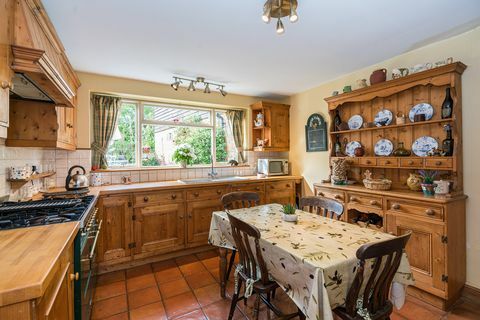 Reetgedecktes Cottage aus Midsomer-Morden zum Verkauf in Buckinghamshire