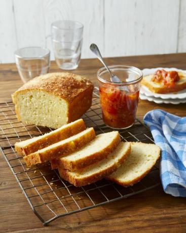 Parmesan und Knoblauch Schnellbrot