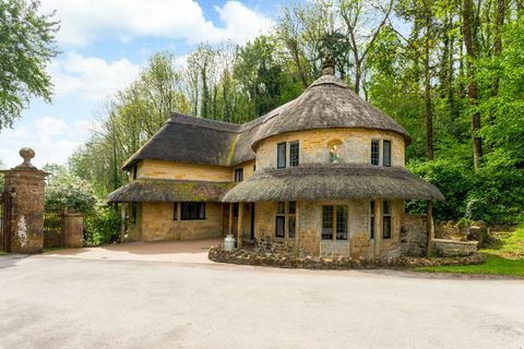 Das runde Haus zum Verkauf in Dorset