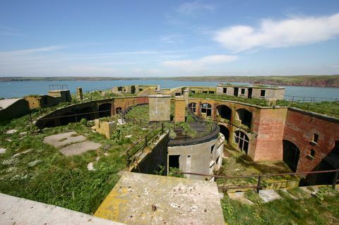 Stack Rock Fort - Milford Haven - Wales - außerhalb - Purplebricks