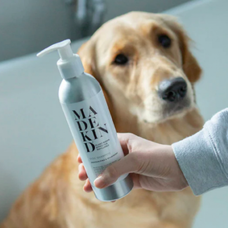 Hundeshampoo – Desodorierend und pflegend, 250 ml