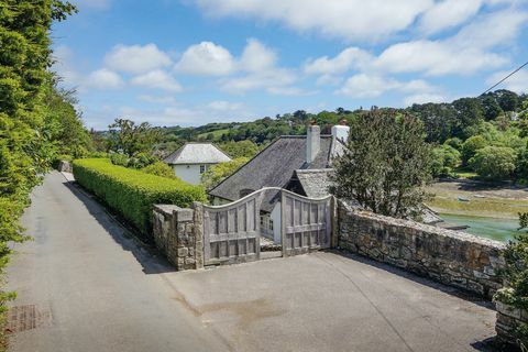 Anwesen am Wasser in Cornwall mit großartigen, atemberaubenden Aussichten und eigenem Privatkai