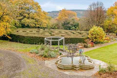 6 Schlafzimmer Einfamilienhaus zum Verkauf in Chepstow, Monmouthshire mit Labyrinth