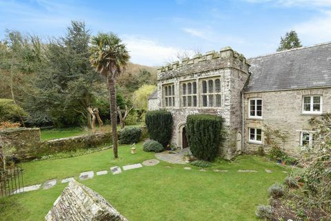 Rialton Priory - Newquay - Cornwall - Vorderseite - OnTheMarket.com