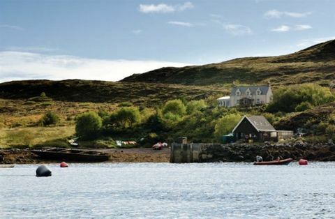 Im schottischen Hochland steht eine ganze Insel zum Verkauf und sie ist bezaubernd