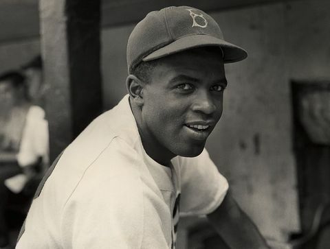 ca. 1945 ein porträt des infielders jackie robinson von den brooklyn dodgers in uniformfoto von hulton archivegetty images