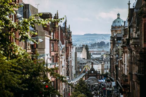 Buchanan Street, eine der Hauptstraßen in Glasgow, Schottland