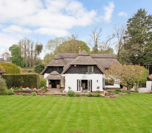 Herrenhaus auf einem Bauernhof in North Hampshire zu verkaufen