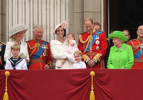 Königliche Familie am Buckingham Palace