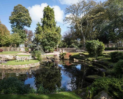 St. John's Manor Estate - Jersey - Teich - Savills