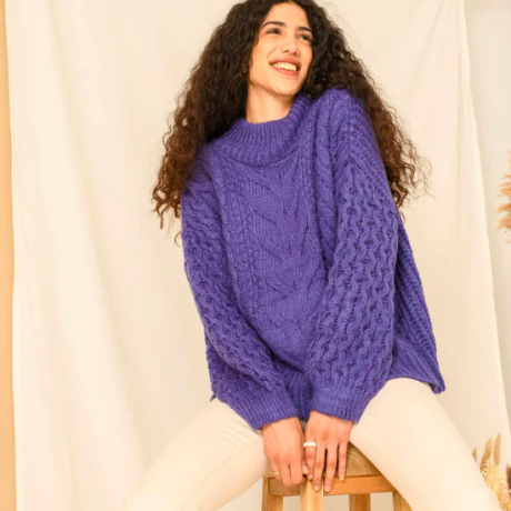 Bella Cable High Neck Pullover – Violett