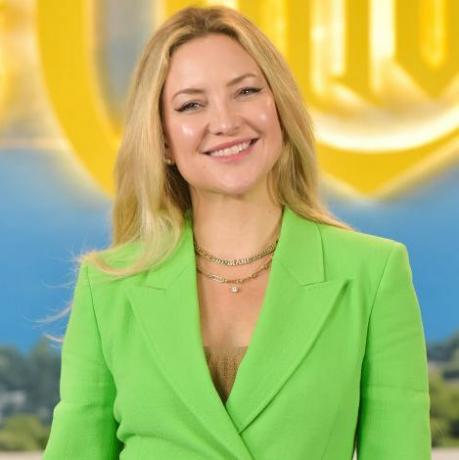 kate hudson besucht den puñales por la espalda el misterio de glass onion madrid photocall im hotel rosewood villa magna am 19. oktober 2022 in madrid, spanien foto von juan naharro gimenezgetty images for Netflix