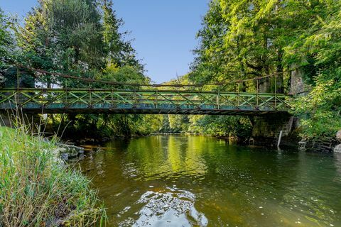 Chainbridge Lodge Reetdachhaus zum Verkauf in Devon