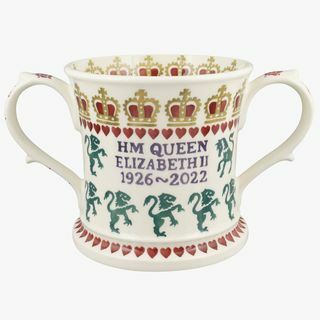 Große Tasse mit zwei Henkeln von Queen Elizabeth II