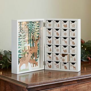 Adventskalender Winterwald zum Ausklappen aus Holz