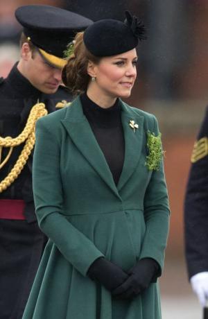 Kate Middleton und ihr Baby Bump waren die süßesten in Emerald Green am St. Patrick's Day