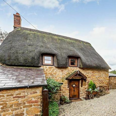 zoopla enthüllt die romantischsten Chocolate Box Cottages, die an diesem Valentinstag zum Verkauf stehen