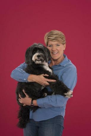 Clare Balding mit ihrem Hund Archie