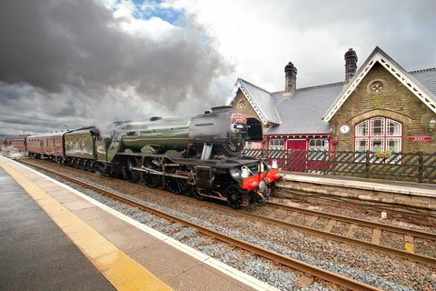 Dent Station - Eisenbahn - Zug - Cumbria