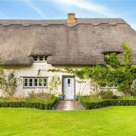 zoopla enthüllt die romantischsten Chocolate Box Cottages, die an diesem Valentinstag zum Verkauf stehen