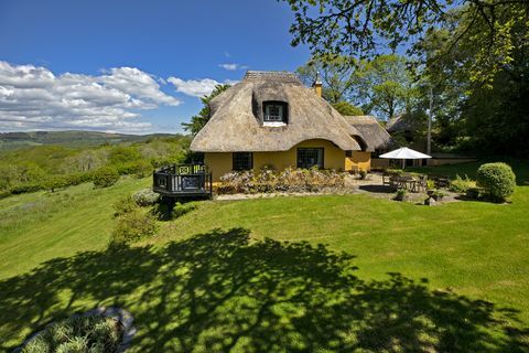 historisches Häuschen zum Verkauf im Nationalpark Dartmoor