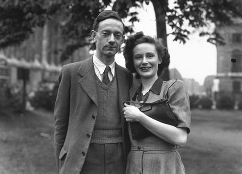 Christopher Robin und Verlobte Lesley de Selincourt im Jahr 1948