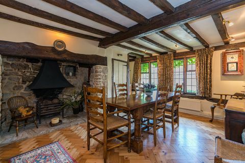 Reetgedecktes Cottage aus Midsomer-Morden zum Verkauf in Buckinghamshire