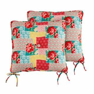 Das Pioneer Woman Blumen-Patchwork-Outdoor-Sitzpolster