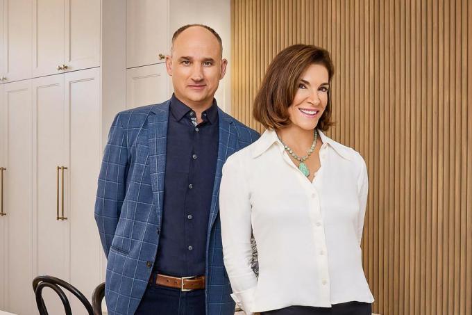 immobilienmakler david visentin mit hgtv liebe es oder liste es cohost hilary farr auf