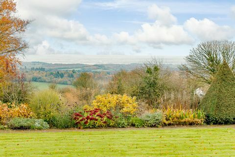 6 Schlafzimmer Einfamilienhaus zum Verkauf in Chepstow, Monmouthshire mit Labyrinth